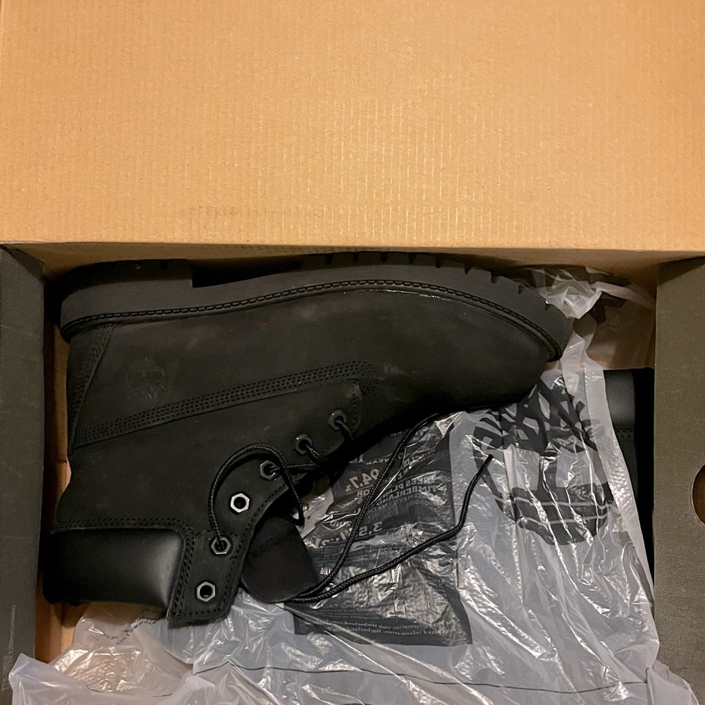 TIMBERLAND Boots 100% AUTHENTIC